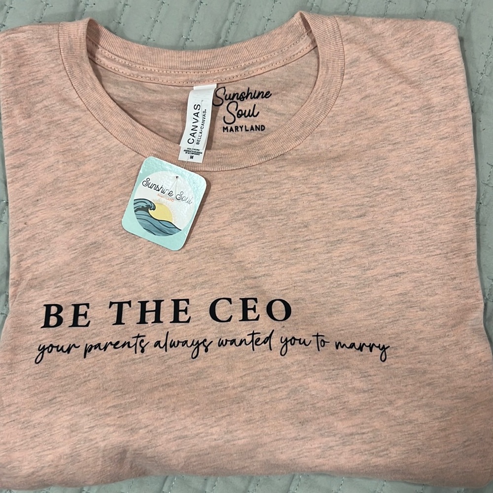 ‼️$5 SALE‼️ MUST BE BUNDLED NWT Custom Tshirt M
